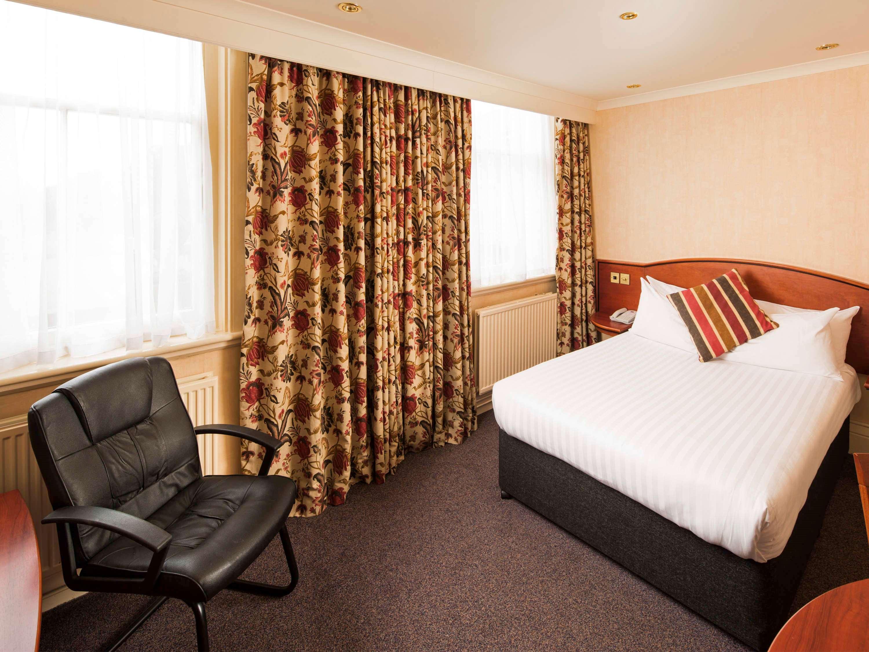 Mercure Burton Upon Trent, Newton Park Εξωτερικό φωτογραφία